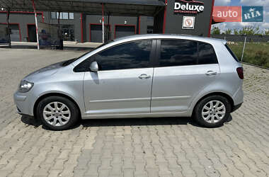 Хэтчбек Volkswagen Golf Plus 2005 в 