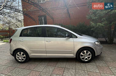 Хэтчбек Volkswagen Golf Plus 2008 в Харькове
