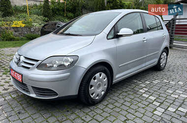 Хэтчбек Volkswagen Golf Plus 2005 в Звягеле