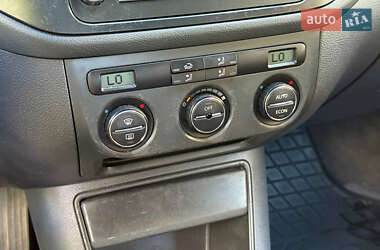Хэтчбек Volkswagen Golf Plus 2005 в 