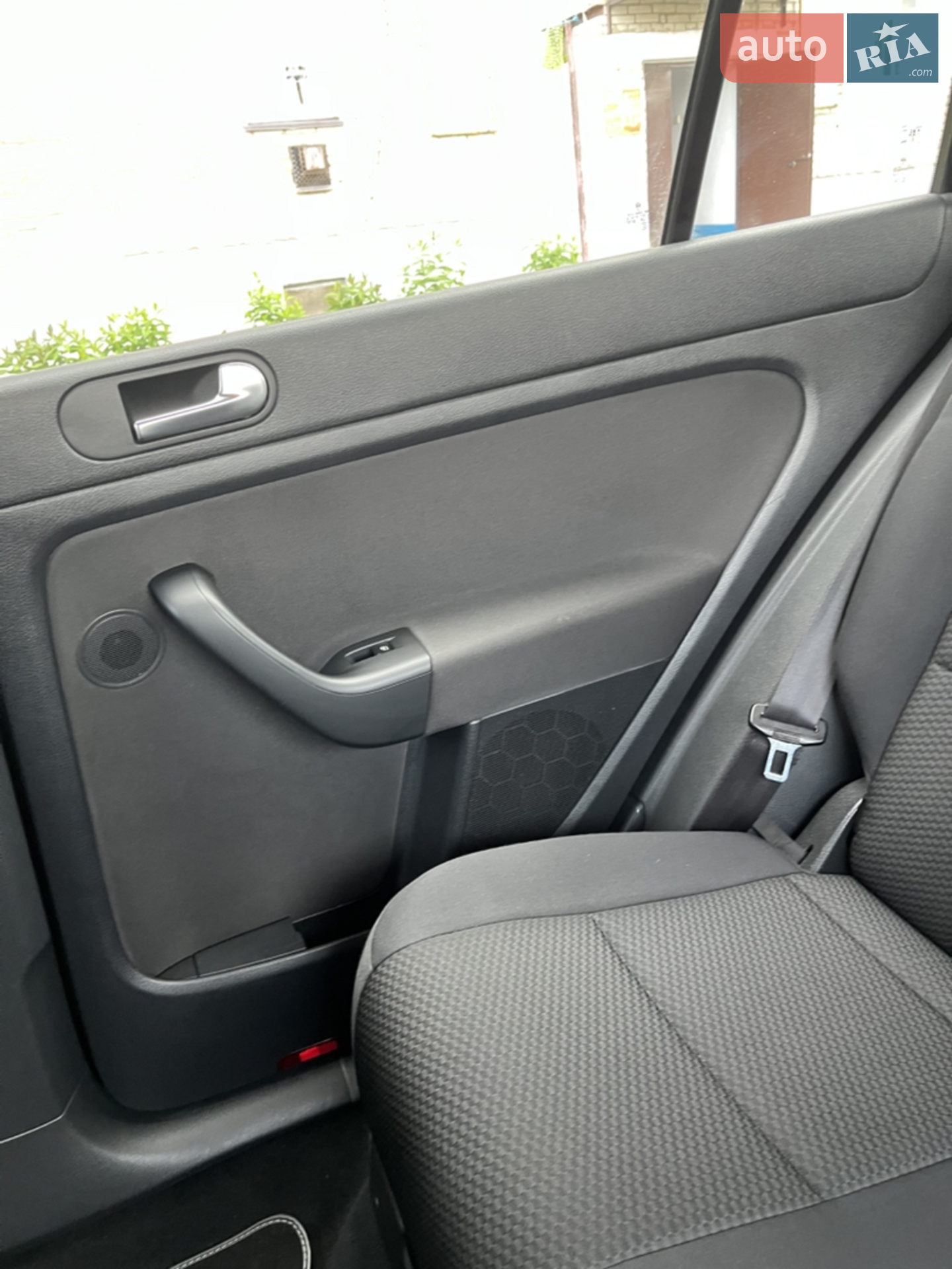 2010 Volkswagen Golf Plus - мініатюра 47