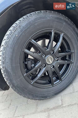 Хэтчбек Volkswagen Golf Plus 2010 в 