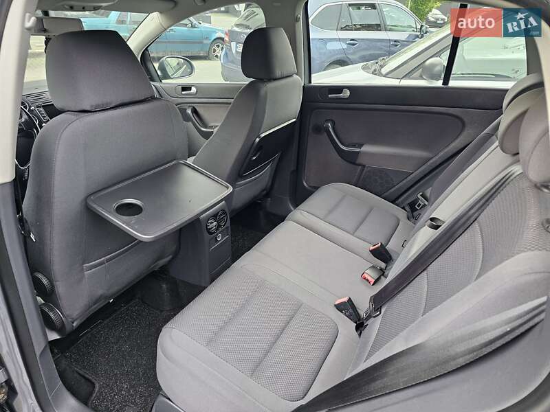 Хетчбек Volkswagen Golf Plus 2009 в Львові