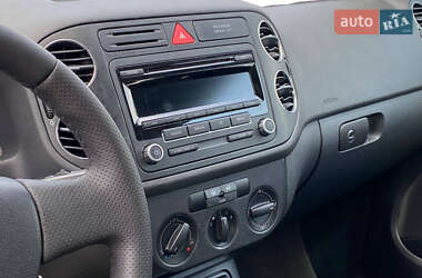 Хэтчбек Volkswagen Golf Plus 2005 в 