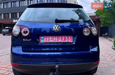 Хэтчбек Volkswagen Golf Plus 2005 в 