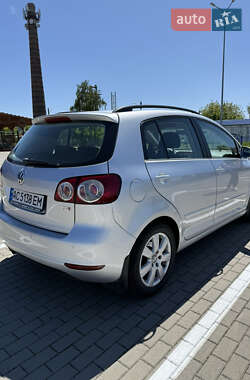 Хетчбек Volkswagen Golf Plus 2009 в 