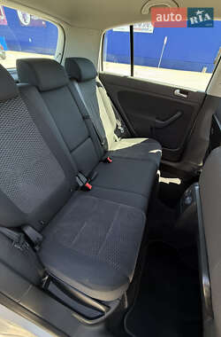 Хетчбек Volkswagen Golf Plus 2009 в 