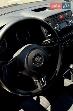 Хетчбек Volkswagen Golf Plus 2009 в 