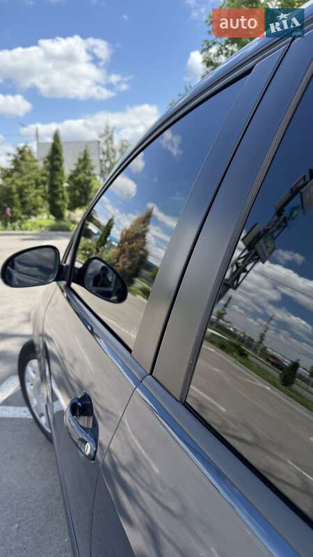 Хэтчбек Volkswagen Golf Plus 2006 в Умани фото 8 Хэтчбек Volkswagen Golf Plus 2006 в Умани