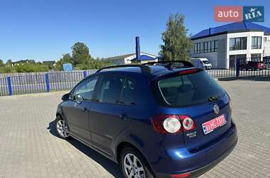 Хэтчбек Volkswagen Golf Plus 2008 в 