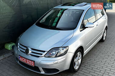 Хэтчбек Volkswagen Golf Plus 2006 в 