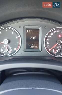 Хэтчбек Volkswagen Golf Plus 2009 в 