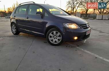 Хетчбек Volkswagen Golf Plus 2009 в 