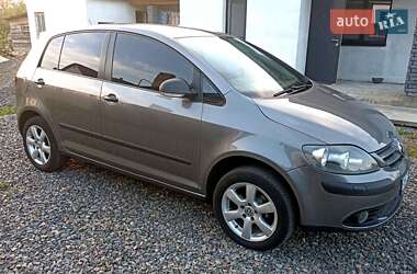 Хэтчбек Volkswagen Golf Plus 2007 в 