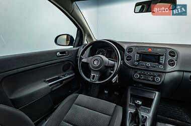 Хэтчбек Volkswagen Golf Plus 2009 в 