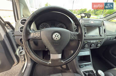 Хэтчбек Volkswagen Golf Plus 2009 в 