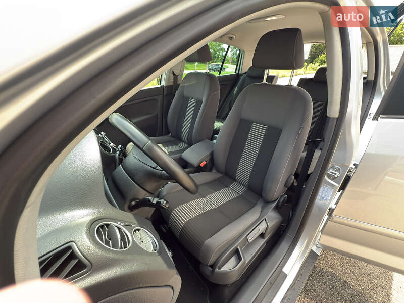 Хэтчбек Volkswagen Golf Plus 2009 в Белой Церкви