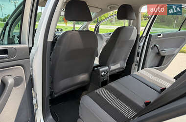 Хэтчбек Volkswagen Golf Plus 2009 в 