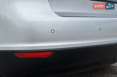 Хэтчбек Volkswagen Golf Plus 2009 в 
