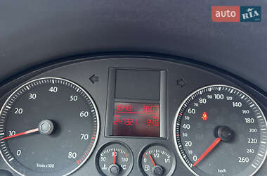 Хетчбек Volkswagen Golf Plus 2008 в 