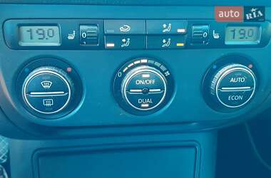 Хэтчбек Volkswagen Golf Plus 2008 в 