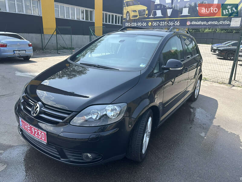 Хетчбек Volkswagen Golf Plus 2009 в Ніжині