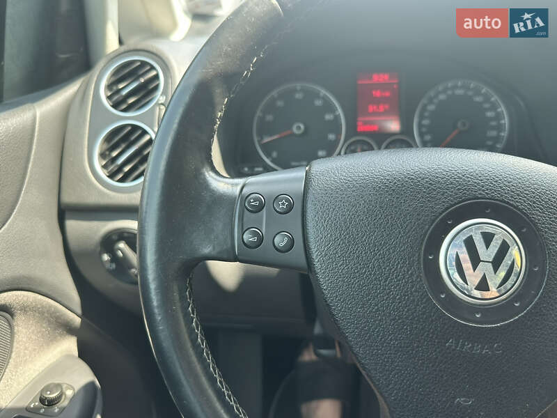 Хетчбек Volkswagen Golf Plus 2009 в Ніжині