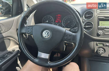 Хэтчбек Volkswagen Golf Plus 2009 в 