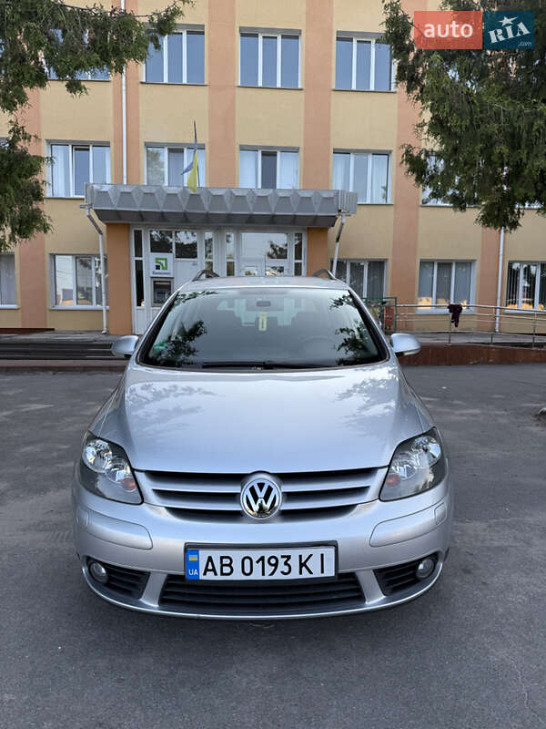 Хетчбек Volkswagen Golf Plus 2008 в Вінниці