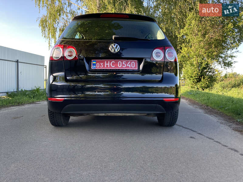 Хетчбек Volkswagen Golf Plus 2010 в Нововолинську