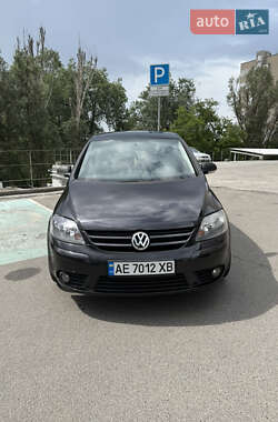 Хэтчбек Volkswagen Golf Plus 2008 в Днепре