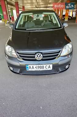 Хэтчбек Volkswagen Golf Plus 2006 в Киеве