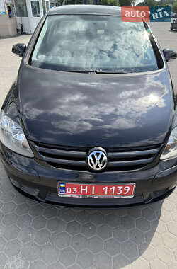 Хэтчбек Volkswagen Golf Plus 2006 в 
