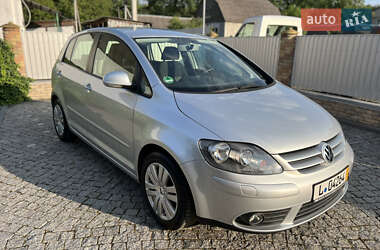 Хэтчбек Volkswagen Golf Plus 2006 в 