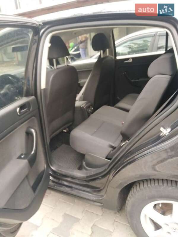 Хэтчбек Volkswagen Golf Plus 2011 в Киеве