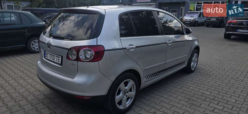 Хэтчбек Volkswagen Golf Plus 2006 в Черновцах