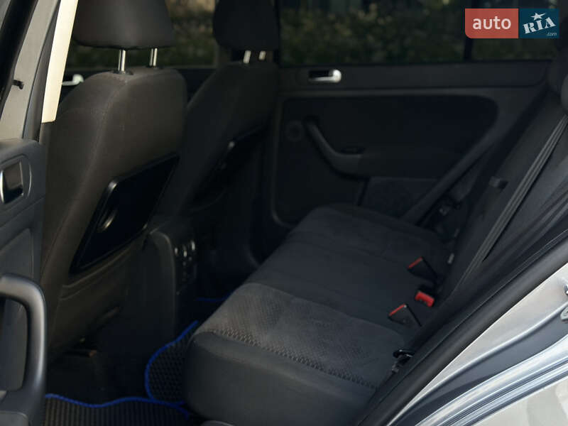 Хетчбек Volkswagen Golf Plus 2009 в Івано-Франківську