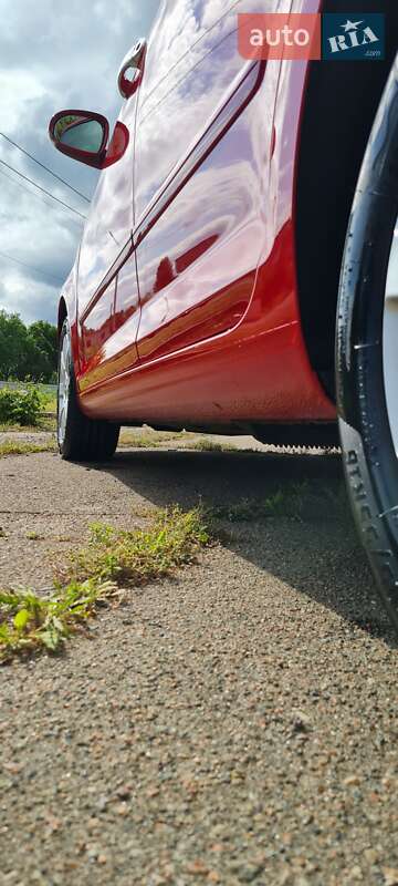 Хэтчбек Volkswagen Golf Plus 2010 в Черкассах фото 139 Хэтчбек Volkswagen Golf Plus 2010 в Черкассах