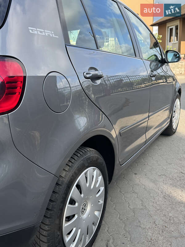 Хэтчбек Volkswagen Golf Plus 2008 в Великой Багачке