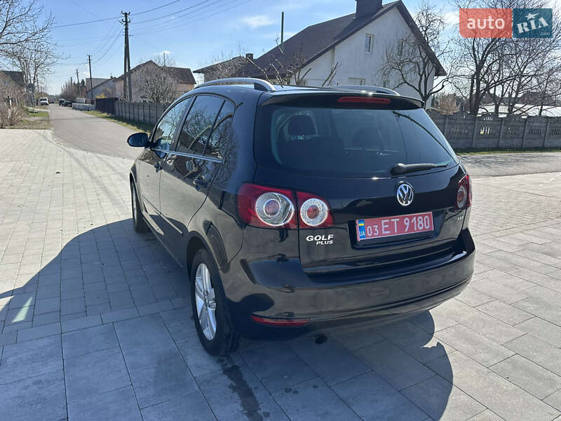 Хетчбек Volkswagen Golf Plus 2012 в Луцьку