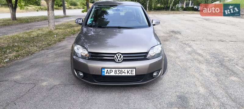 Хетчбек Volkswagen Golf Plus 2009 в Запоріжжі
