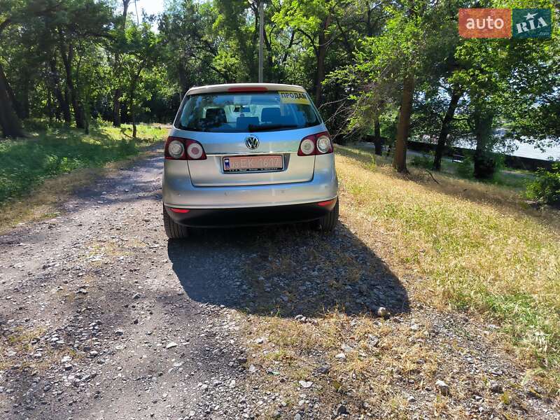 Хетчбек Volkswagen Golf Plus 2005 в Кам'янському