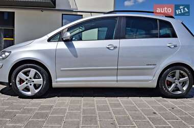 Хэтчбек Volkswagen Golf Plus 2008 в Ровно