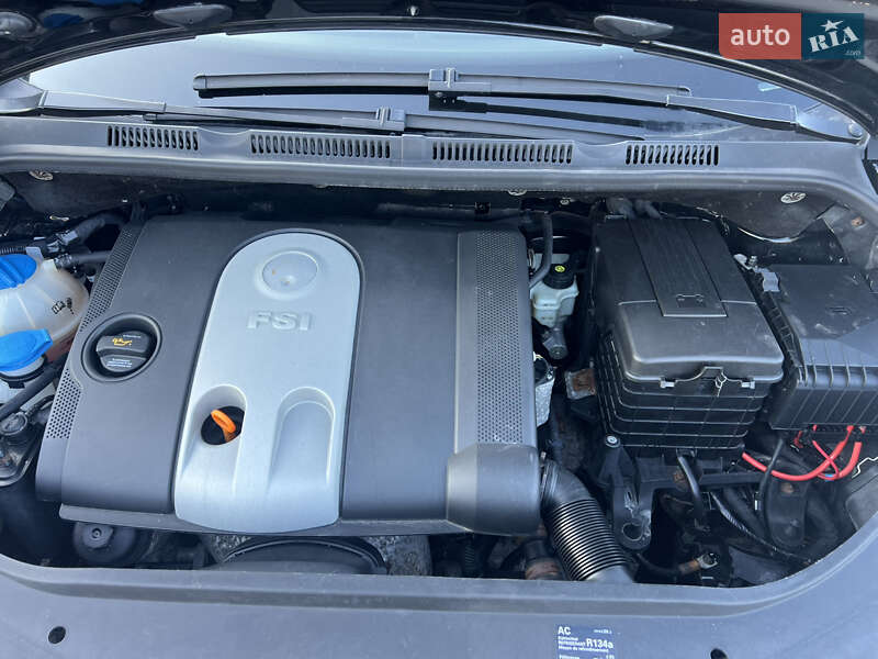 Хетчбек Volkswagen Golf Plus 2005 в Хусті