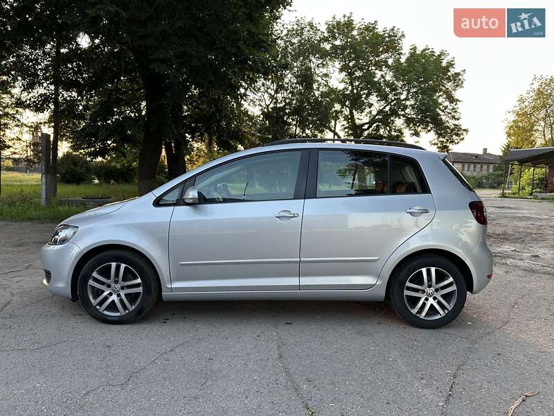 Хетчбек Volkswagen Golf Plus 2009 в Лебедині фото 2 Хетчбек Volkswagen Golf Plus 2009 в Лебедині