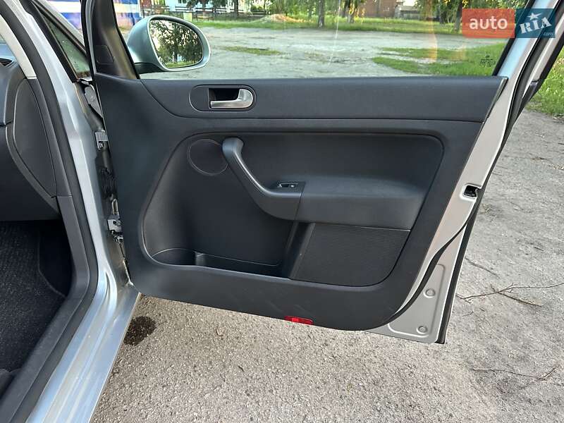 Хетчбек Volkswagen Golf Plus 2009 в Лебедині фото 33 Хетчбек Volkswagen Golf Plus 2009 в Лебедині