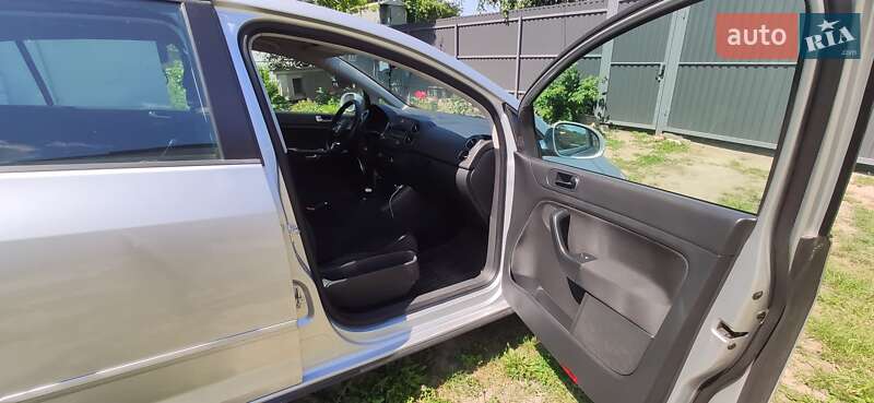 Хэтчбек Volkswagen Golf Plus 2010 в Кременчуге