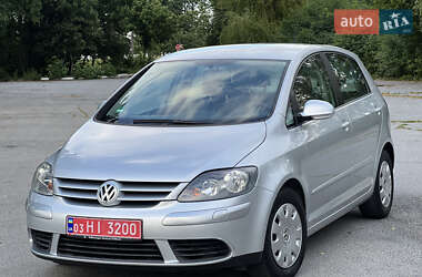 Хэтчбек Volkswagen Golf Plus 2006 в Звягеле