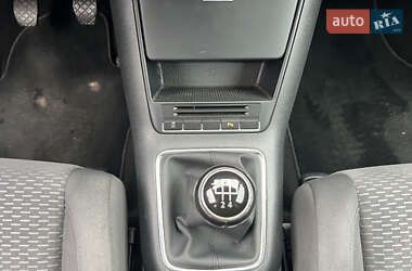 Хэтчбек Volkswagen Golf Plus 2011 в 