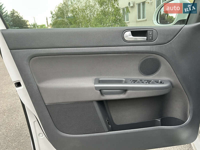 Хетчбек Volkswagen Golf Plus 2008 в Полтаві